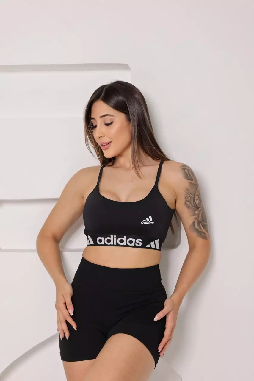 Camiseta Cropped Oversized Adidas Area 51 - Lindo Imports